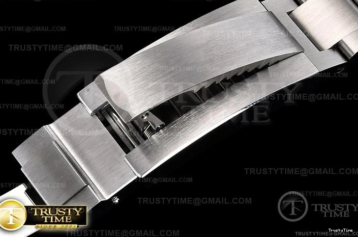 0122 ROLSD093 – Deep Sea Dweller Black Contemporary 1015